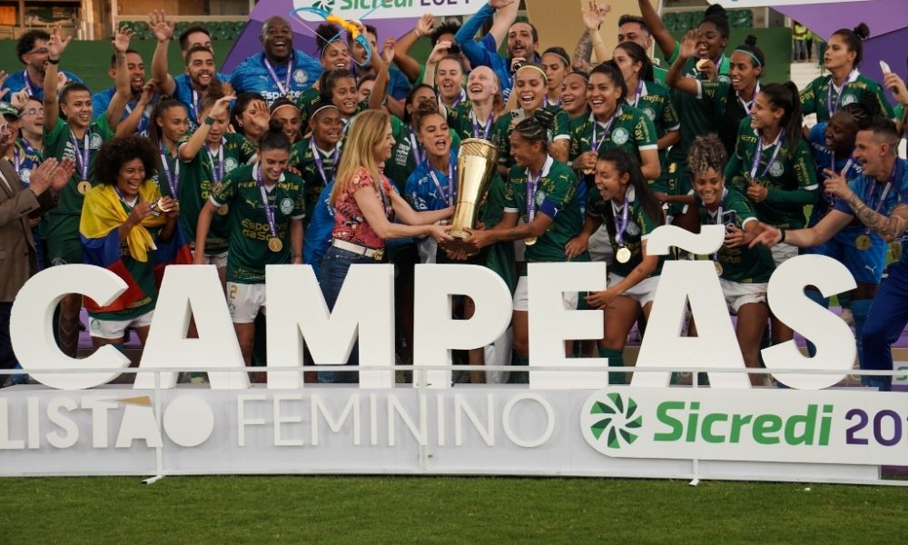 palmeiras-campeao-feminino.jpg